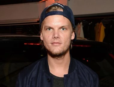 Avicii: Άγνωστα τα αίτια θανάτου του παρά τις δύο νεκροψίες στη σορό του!